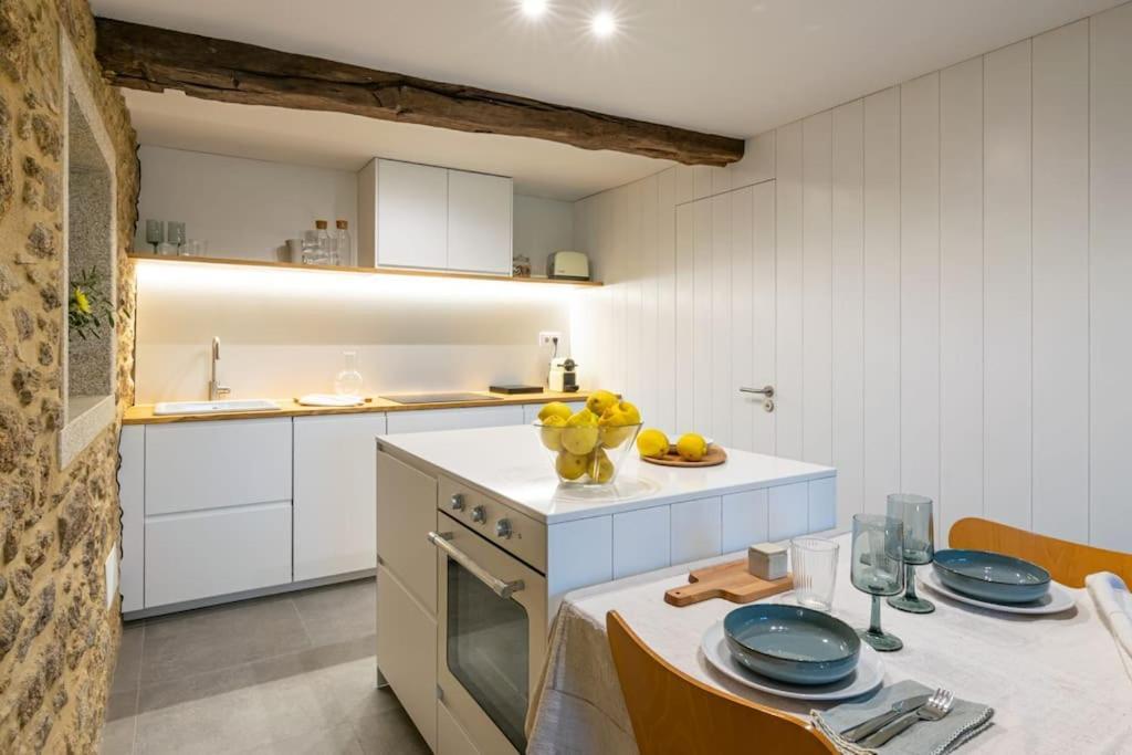 A Casa De Abaixo, Aloxamento Rural Villa Vedra ภายนอก รูปภาพ